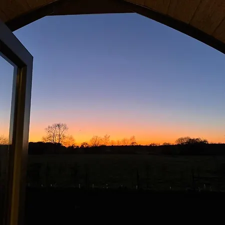Honey Pod Countryside Retreat For Two Near York Skipwith